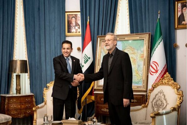 تأکید لاریجانی و همتای عراقی بر توسعه همکاری‌های اقتصادی و امنیتی
