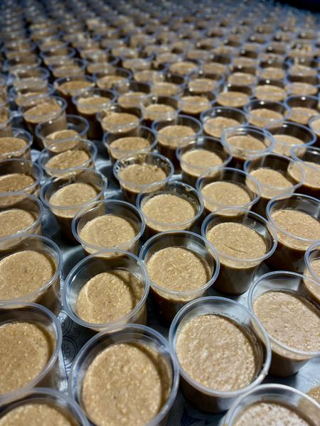 آیین سنتی حلیم‌پزی روز شهادت حضرت فاطمه زهرا(س) در بابل برگزار شد