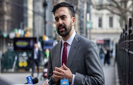 روزنامه عبری: پیروزی ممدانی در نیویورک عجیب است؛ زنگ خطر به صدا درآمد