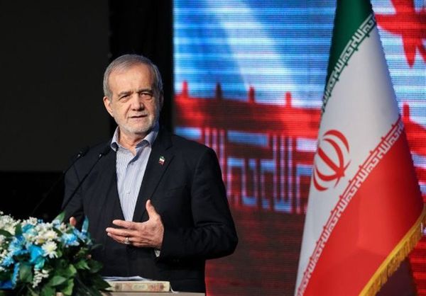 پزشکیان: دولت به دنبال تحول در آموزش و پرورش است