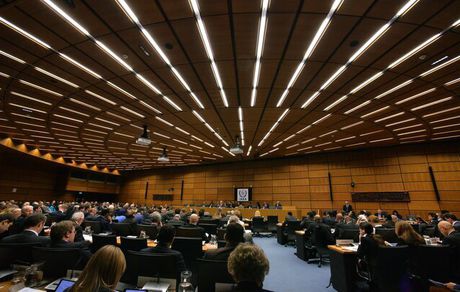 قرار مناهض لإیران أقره مجلس محافظی الوکالة الدولیة للطاقة الذریة