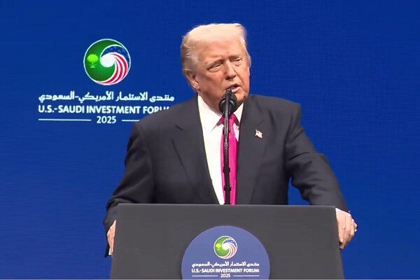 ترامپ: عربستان متحد اصلی غیر ناتو ما است؛ کمی از پوتین ناراحت شده‌ام
