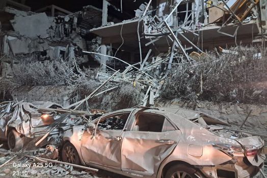 What does the ceasefire between Tehran and Tel Aviv mean? Iran's hand on the trigger