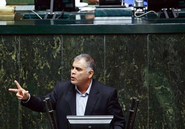 وزیر نفت: فعلاً برنامه‌ای برای تغییر قیمت یا سهمیه بنزین وجود ندارد