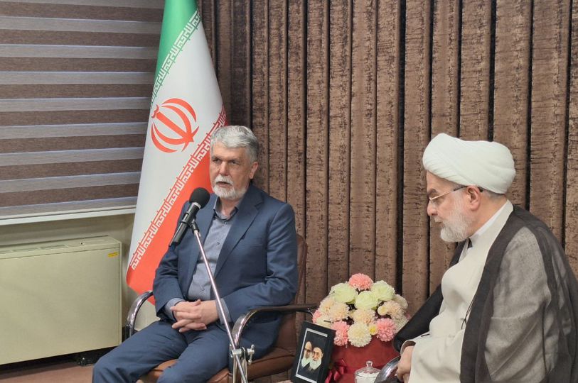 وزیر الإرشاد الدینی: إقامة المسابقات القرآنیة فی سنندج عززت اللحمة الوطنیة والدینیة