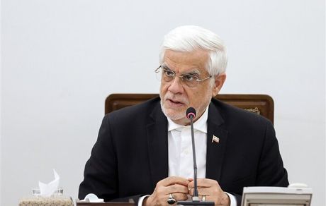 عارف: صنعت نساجی کشور در مسیر احیا و حمایت کامل دولت است
