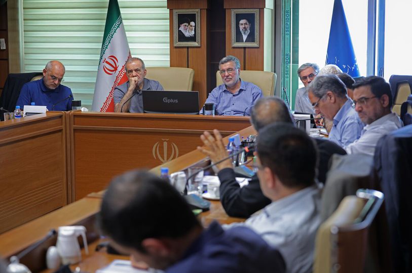 پزشکیان: عدالت در سلامت و رسیدگی به اقشار آسیب‌پذیر محور تحول نظام بهداشت است
