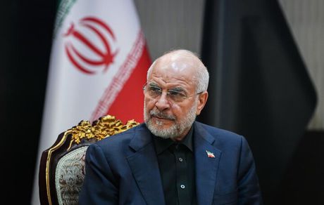 باید همواره آماده نبرد باشیم و برای حفظ امنیت خود تا پای جان بایستیم