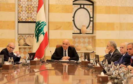 حاکمیت لبنان؛ از گیوتین مذاکره با آمریکا تا حمایت راهبردی ایران 