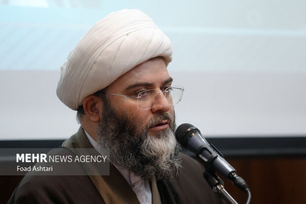 قمی: آموزش دینی اگر برپایه معارف اصیل استوار باشد به ثمر می‌نشیند