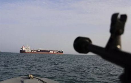 شب پرتنش‌ خلیج فارس؛ از انسداد تنگه هرمز تا موشک باران پرنس حسن اردن
