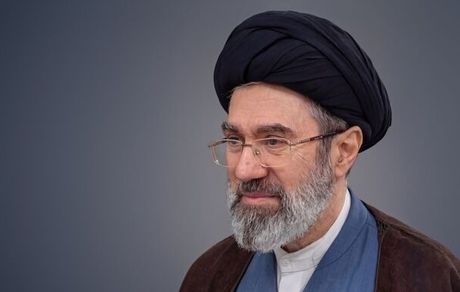 جماران نوشت: شبکه CNN گزارش داد: ارزیابی اطلاعاتی آمریکا این است که رهبر عالی ایران اگرچه جراحت برداشت اما همچنان به دور از انظار، راهبردهای کشور را تعیین می‌کند.

