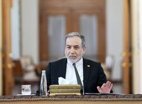 عراقچی: مسیر جدید تنگه هرمز در مذاکرات نیروهای نظامی و دریایی ایران و عمان تعیین شده‌است