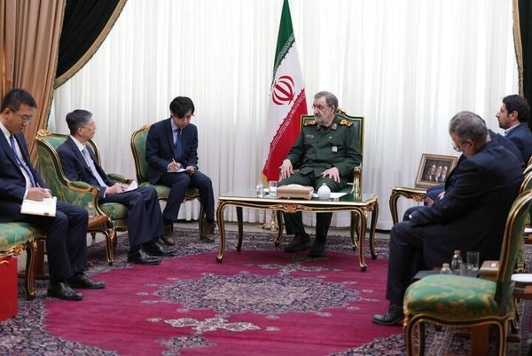 رضایی: آمریکا با تحمیل جنگ به ایران، کل منطقه را به خطر انداخته است
