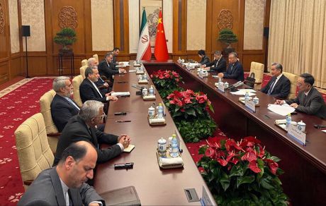 رایزنی ایران و چین در آستانه سفر ترامپ؛ تهران و پکن در مسیر تقویت صلح
